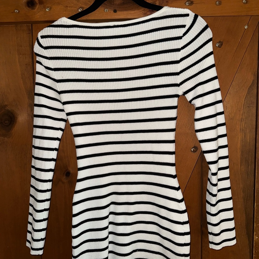 H&M Divided Black & White Striped Long Sleeve Bodycon Dress Sz Small - Picture 5 of 7